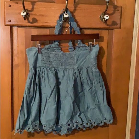 Moda International chambray halter top M - Picture 2 of 4